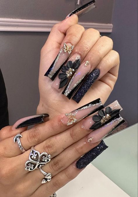 Black Acrylic Nails Jewels, Mid Length Nails Acrylic Coffin Black, Long Black Arclyc Nails, Quinceanera Nails Black And Gold, Black 15 Nails, Blinged Out Black Nails, Black Nail Designs Birthday, Black Nails For Quinceanera, Black Long Nails With Gems