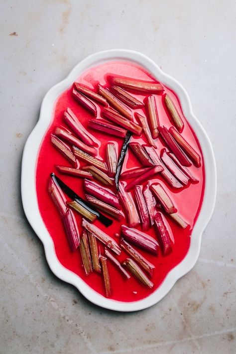 Vanilla poached rhubarb with ricotta walnut toast - Beyond Sweet and Savory Poached Rhubarb, Goat Cheese Frittata, Rhubarb Compote, Dessert Photography, Strawberry Rhubarb, Toasted Walnuts, Rice Pudding, Juicing Lemons, Summer Desserts