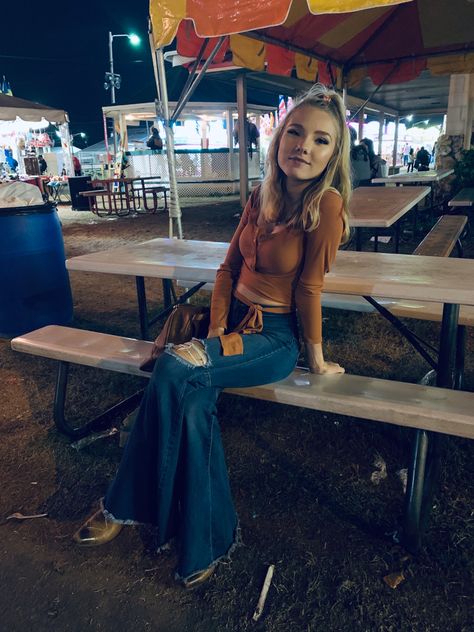 Wore this to the county fair What To Wear To The Fair, Town Fair Outfit, County Fair Outfit Ideas, Fair Attire, County Fair Outfit, State Fair Outfit Ideas, State Fair Outfits, Fair Fits, Fair Outfit