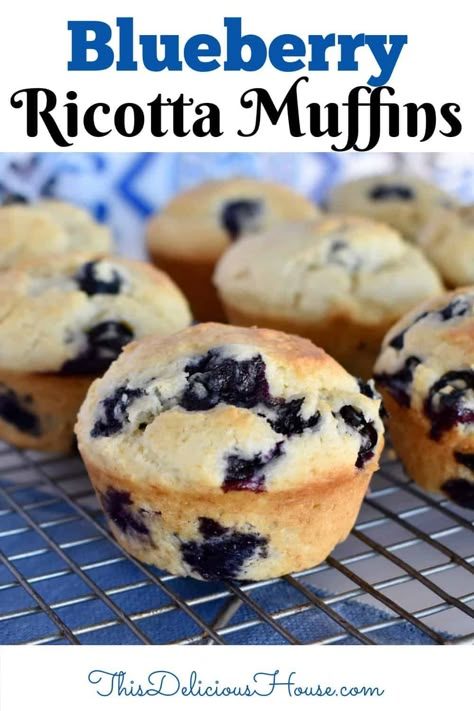 Blueberry Ricotta Breakfast Cake, Blueberry Ricotta Muffins, Ricotta Breakfast Cake, Riccota Cheese Recipes, Ricotta Breakfast, Quick Bread Loaf, Lemon Ricotta Muffins, Recipe Using Ricotta, Ricotta Muffins