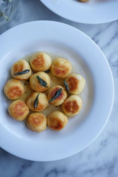 Gnudi Recipe, Ricotta Gnudi, Brown Butter Sage, Brown Butter Sage Sauce, Arancini Recipe, Sage Butter, Gnocchi Recipes, Mesh Strainer, Egg Yolks