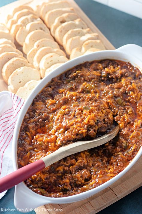 Sloppy Joe Dip, Sloppy Joes Dip, Cheesy Sloppy Joes, Homemade Sloppy Joes, Homemade Salsa Recipe, Sloppy Joes Recipe, Football Party Food, Dip Recipes Easy, Kitchen Fun