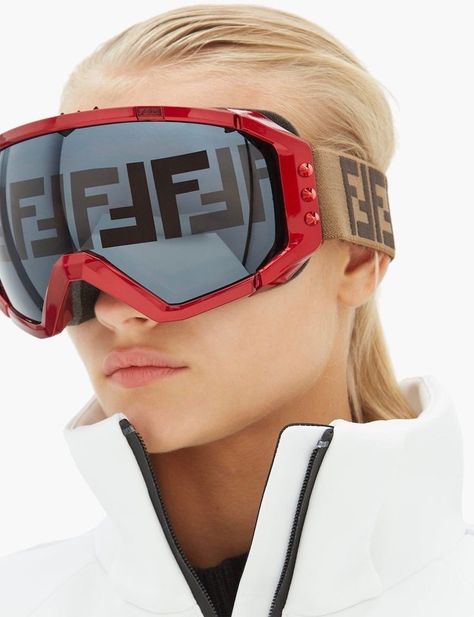 Ski Glasses, Glasses Outfit, Fendi Eyewear, Sports Glasses, Ski Fashion, Skiing Outfit, Sports Luxe, Ski Goggles, Mens Eyewear