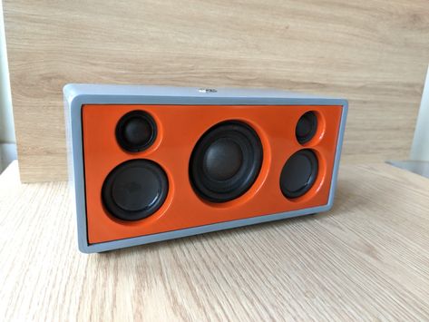 Portable Speaker Design, Bluetooth Speakers Diy, Diy Boombox, Bluetooth Speakers Design, Diy Bluetooth Speaker, Diy Amplifier, Speaker Projects, Mini Bluetooth Speaker, Super Bass