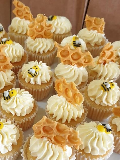 Honey Themed Cupcakes, Bees Cupcakes Ideas, Bee Theme Treats, Bee Gender Reveal Dessert Table, Bride To Bee Cupcakes, What Will It Be Gender Reveal Bee Theme, First Bee Day Cupcakes, Bee Hive Cupcakes, Honey Comb Cupcake