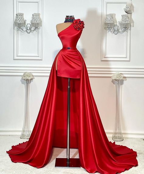 Red Gowns Elegant, Red Wedding Gowns, High Low Prom Dresses, Dinner Dress Classy, Elegant Dresses Classy, Unique Prom Dresses, Fashion Illustration Dresses, Prom Dress Inspiration, Pretty Prom Dresses