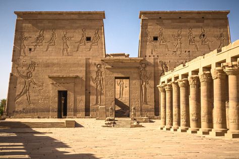 The Temple of Philae located on Agilkia Island is an unmissable destination when visiting Egypt. Find out how to visit and what to see at the Temple of Philae. Aswan Dam, Hidden Passage, Egyptian Temple, Structural Drawing, Visit Egypt, Roman History, Through The Window, The Temple, Ancient Egyptian