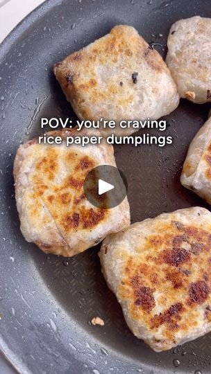 Christian Petracca, Veggie Dumplings, Crispy Rice Paper, Rice Paper Dumplings, Rice Paper Recipes, Rice Paper Wraps, Rice Paper Wrappers, Pork Dumplings, Pork And Cabbage