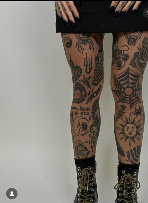 Patch Work Legs Tattoo, Tattoo Ideas Black And Grey, Traditional Tattoo Leg Sleeve, Tattoo Composition, Tattoo Perna, Tattoo Pierna, Traditional Black Tattoo, Lower Leg Tattoos, Tattoos Traditional