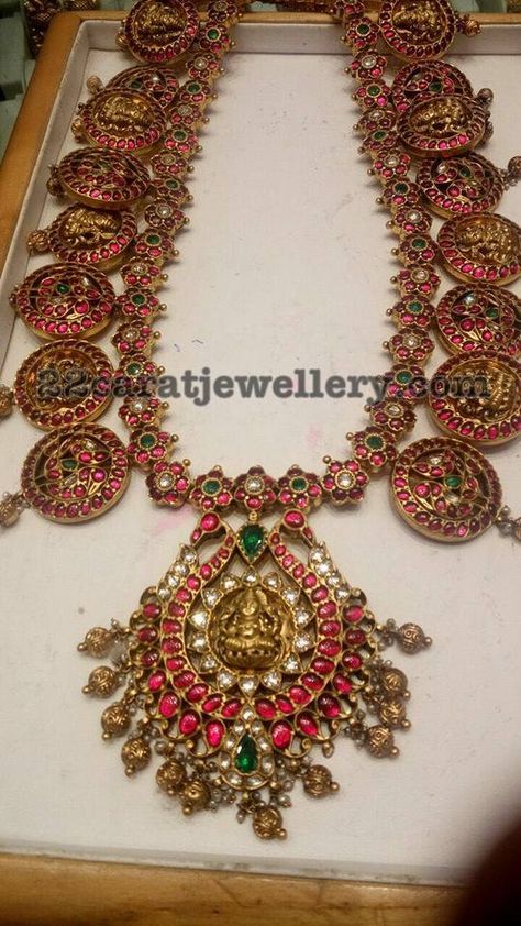 Ruby Haram Designs, Ruby Haram, Lakshmi Haram, Mango Mala, Haram Designs, Gold Bangles Indian, Saree Bollywood, Bridal Jewels, Antique Gold Jewelry Indian