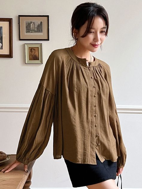 DAZY Lantern Sleeve Button Front Blouse | SHEIN USA Bishop Sleeve Blouse, Fancy Shirt, Blouse Casual Fashion, Beautiful Casual Dresses, Trendy Shirt Designs, Muslim Outfits Casual, Casual College Outfits, Women Dresses Classy, Trendy Dress Outfits