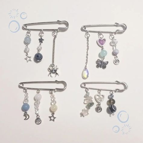 Bag Pins drop🫧🎧☁️ $8.00 each plus shipping 1. avail 2. avail 3. avail 4. avail DM to purchase❤️ 🏷: #beads #handmade #smallbusiness #jewelry #necklace #earrings #bracelet #keychain #phonecharm #explore Diy Chain, Handmade Keychains, Bracelet Keychain, Bag Pins, Beaded Jewels, Handmade Pins, Jewelry Fashion Trends, Handmade Wire Jewelry, Beads Handmade