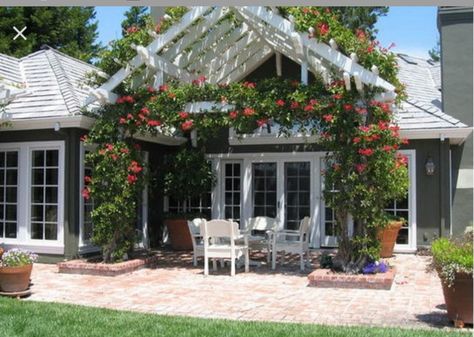 Peaked Pergola like this to add look of gable on a rambler style house Front Porch Pergola, Ombra Pergola, House With Flowers, Design Per Patio, White Pergola, Pergola Diy, House Front Porch, Patio Pergola, Building A Pergola