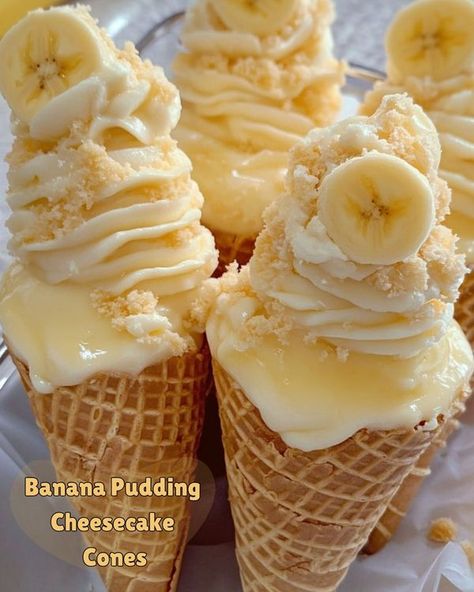 Banana Pudding Cones, Banana Pudding Packaging, Banana Pudding Cheesecake Cones, Stuffed Cones, Banana Pudding Cheesecake Recipe, Recipe For Banana Pudding, Cone Treats, Dessert Sandwiches, Classic Banana Pudding