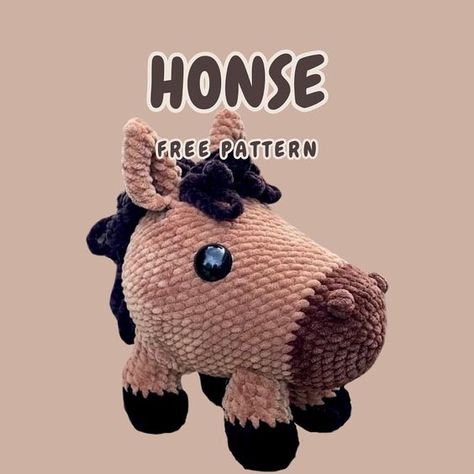 Bobs Burger Crochet Pattern, Beginner Yarn Projects, Crochet Stuffed Animal Clothes Free Pattern, Thing Crochet Pattern, Cute Animal Sewing Patterns, Popular Crochet Plushies, Unique Crochet Amigurumi, Therian Crochet Ideas, Funny Crochet Animals