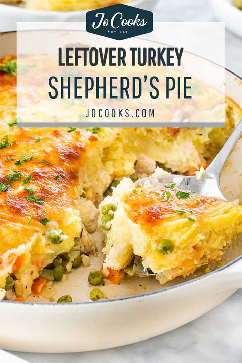 Turkey Shepards Pie, Sheppards Pie Recipe, Turkey Shepherds Pie Recipe, Turkey And Mashed Potatoes, Turkey Shepherd's Pie, Turkey Casserole Recipes Leftover, Shepards Pie Recipe, Turkey Shepherds Pie, Turkey Pot Pie Recipe