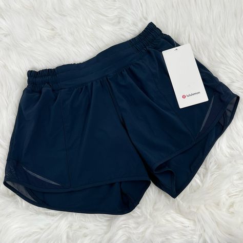 Nwt Lululemon Hotty Hot Low Rise Navy Shorts Outfit, Anna Claire, Lulu Shorts, Xmas Wishlist, Lululemon Hotty Hot Shorts, Shorts Lululemon, Hotty Hot Shorts, Navy Blue Shorts, Lululemon Shorts