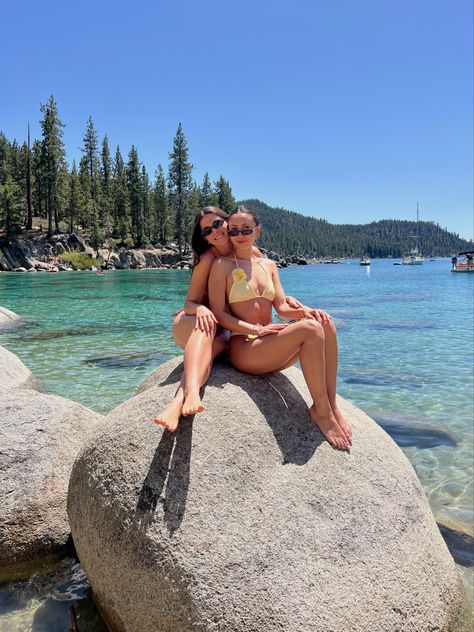 Lake Tahoe Picture Ideas, Tahoe Pictures, Lake Tahoe Trip, Lake Tahoe Summer, Tahoe Trip, Lake Days, Tahoe California, California Summer, Lake Photos