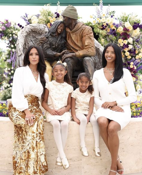 Kobe And Gigi, Natalia Bryant, Ralph Lauren New York, Gigi Bryant, Kobe Bryant Family, Kobe & Gigi, Vanessa Bryant, Kobe Bryant Pictures, Medium Tv Show