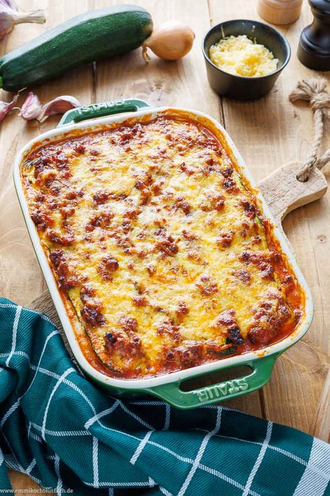 Los Carb, Zucchini Lasagne, Zucchini Aubergine, Zucchini Lasagna, Lasagna, Zucchini, Low Carb, Food And Drink, Sauce