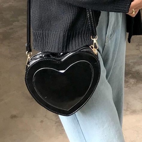 Aesthetic Purses, Purses Aesthetic, Purse Aesthetic, Prom Bag, Aesthetic Bags, Girly Bags, Heart Bag, Fancy Bags, Bags Aesthetic