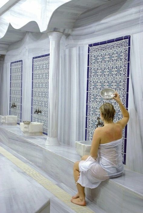 Hammam Bathroom, Arabian Decor, Moroccan Bath, Home Spa Room, Moroccan Modern, Spa Interior Design, Cafe Concept, Spa Rooms, Spa Interior