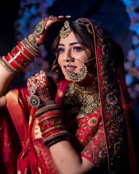 Rajputi Bride Poses, Indian Bride Photography Poses Bridal Lehenga, Bride Possess Wedding, Bridal Possess, Wedding Photography India, Rajasthani Bride, Best Indian Wedding Dresses, Indian Bride Poses, Indian Bride Photography Poses