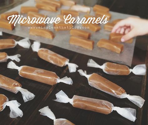 Easy Microwave Caramels Recipe Microwave Caramels, Christmas Candy Easy, Easy Christmas Candy Recipes, Christmas Candy Recipes, Caramel Candy, Caramel Recipes, Homemade Caramel, Homemade Candies, Candy Making