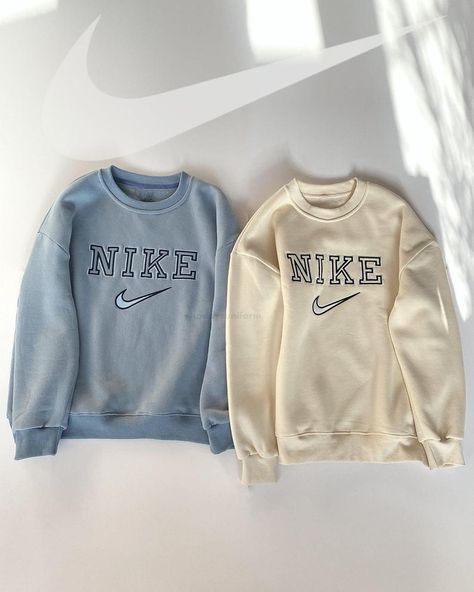 Nike Fits, Nike Hoodies For Women, Vintage Nike Sweatshirt, Cute Nike Outfits, Nike Crewneck, Nike Pullover, Nike Sweatshirt, Nike Vintage, Cute Sweatshirts