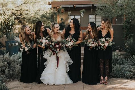 The rich color palette in this Desert Botanical Garden wedding will give you major heart eyes. Jonnie and Garrett photographed the elegant desert wedding. Black Table Setting, Bridesmaid Dresses Burgundy, Cute Bridesmaid Dresses, Dresses Burgundy, Botanical Garden Wedding, Burgundy Bouquet, Black Bridesmaid, Desert Botanical Garden, Fall Bridesmaid Dresses