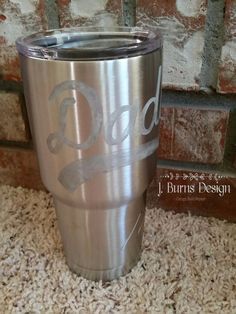 You might want to fill your pantry with bottles of vinegar when you see this! Steel Crafts, Etching Stainless Steel, Uses For Vinegar, Tin Cup, Salt Wash, Adhesive Stencils, Vinegar Uses, Electrical Tape, Dishwasher Detergent