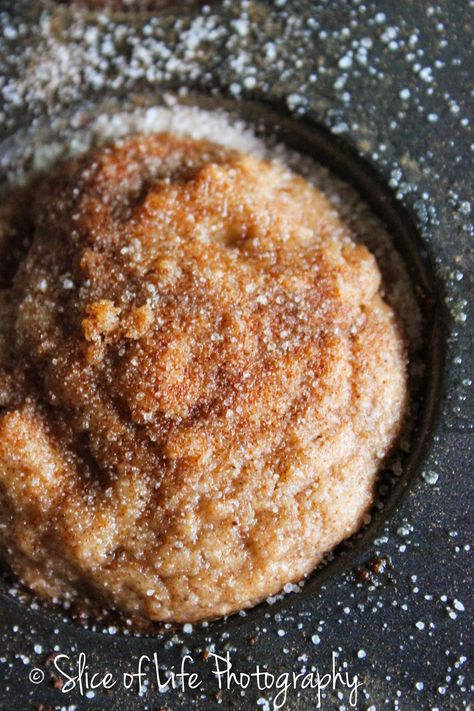 Apple Donut Muffins on A Spoonful of Goodness Blog Apple Donut, Trim Healthy Mama Breakfast, Thm E, Trim Healthy Mama Dessert, Trim Healthy Recipes, Trim Healthy Momma, Apple Donuts, Donut Muffins, Healthy Breakfast Muffins