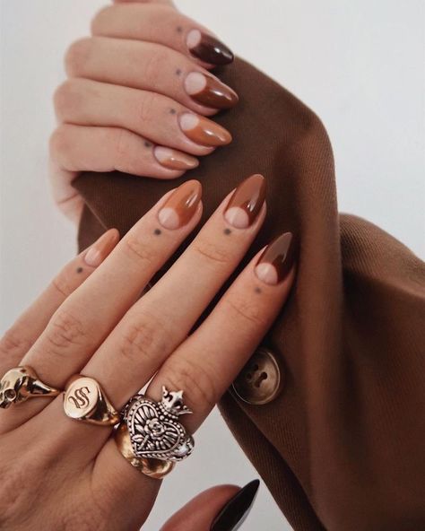 Nails And Rings, Velvet Nails, Brown Nails, Minimalist Nails, Dream Nails, Funky Nails, Chic Nails, Dope Nails, Manicure E Pedicure