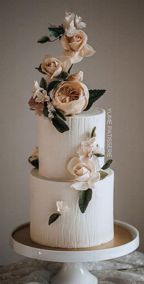 Sunset Wedding Cake, Wedding Cake Styles, Two Tier Wedding Cake, Contemporary Cake, Edible Leaves, Nice Cakes, Cake Styles, Wedding Cake Options, Ivory Wedding Cake