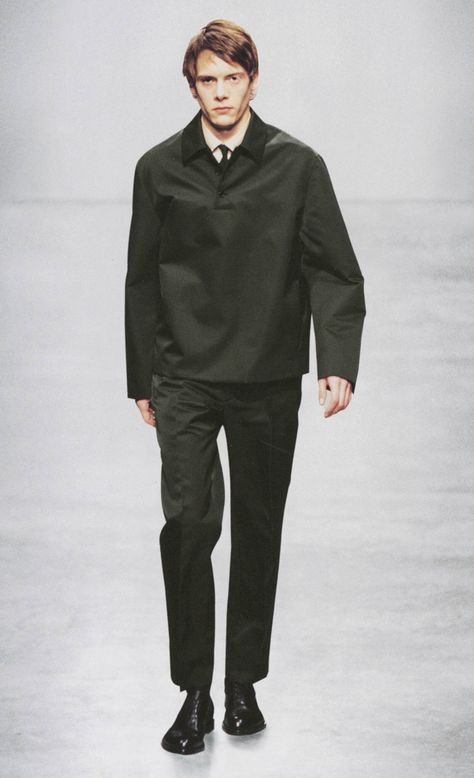 Prada Outfit Men, Prada Menswear, Tactical Fashion, Vampire Fashion, Fashion Collection Inspiration, 90s Men, Run Through, Mens Outfit Inspiration, Menswear Fashion Show