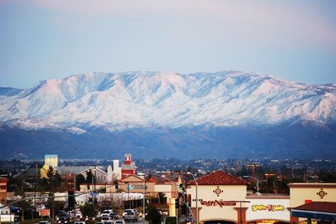 Murrieta, California - Wikipedia, the free encyclopedia Murrieta California, Moving Home, Human Condition, Places I Want To Go, Seattle Skyline, Mind Blown, Home Buying, Mount Everest, Places Ive Been