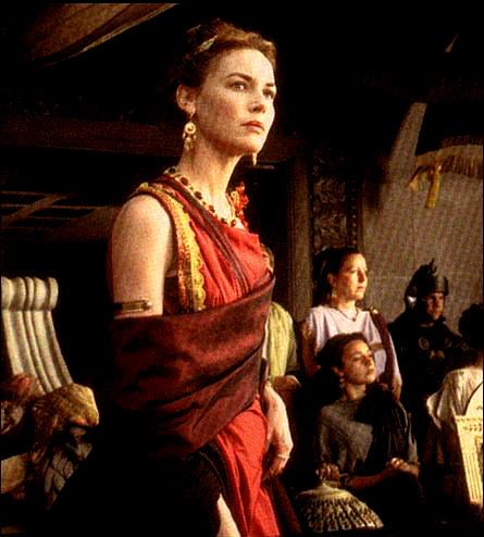 Gladiator (2000) - starring Russell Crowe, Joaquin Phoenix, and Connie Nielsen Roman Clothing, Gladiator 2000, Gladiator Movie, Roman Clothes, Roman Costume, Period Outfit, Period Costumes, Movie Costumes, Ancient Rome