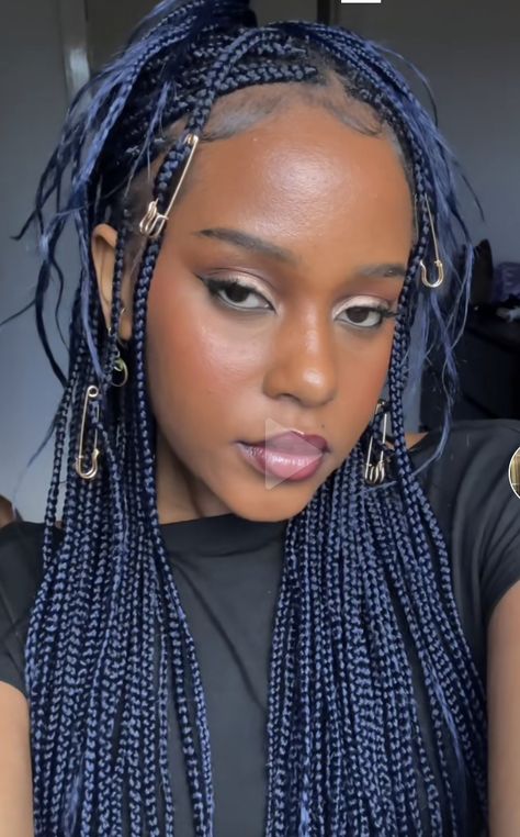 Navy Blue And Black Hair, Braid Inspo Color, Split Hair Color Box Braids, Navy Blue Braids For Black Women, Blue Micro Braids, Indigo Braids, Deep Blue Braids, Dark Blue Braids For Black Women, Blue Fulani Braids