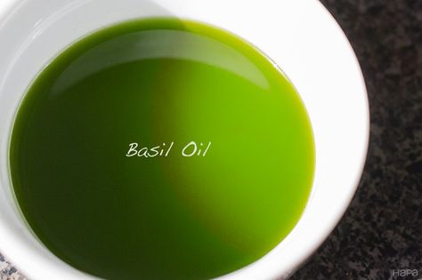 Dipping Oil, Basil Oil, Salad Dressing Recipes Homemade, Ice Bath, Slotted Spoon, Salad Sauce, Fine Dining Recipes, Broth Recipes, Imagine If