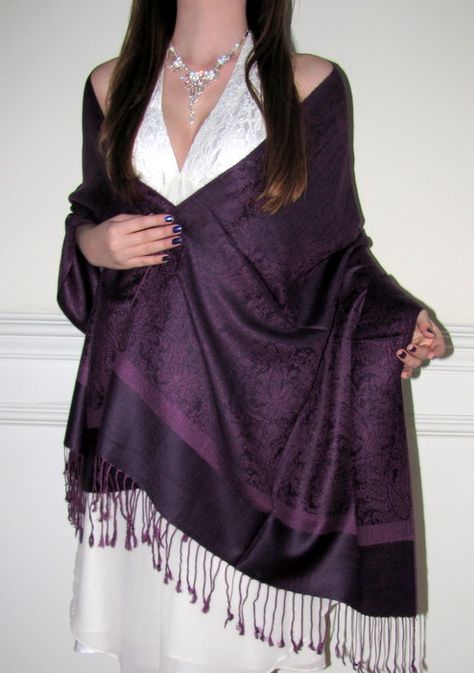 Dark purple shawl Purple Scarf Outfit, Stoles And Scarves, Shawl Outfit, Purple Shawl, Pashmina Silk, Prom Inspiration, Paisley Shawl, Dress With Shawl, Purple Scarves