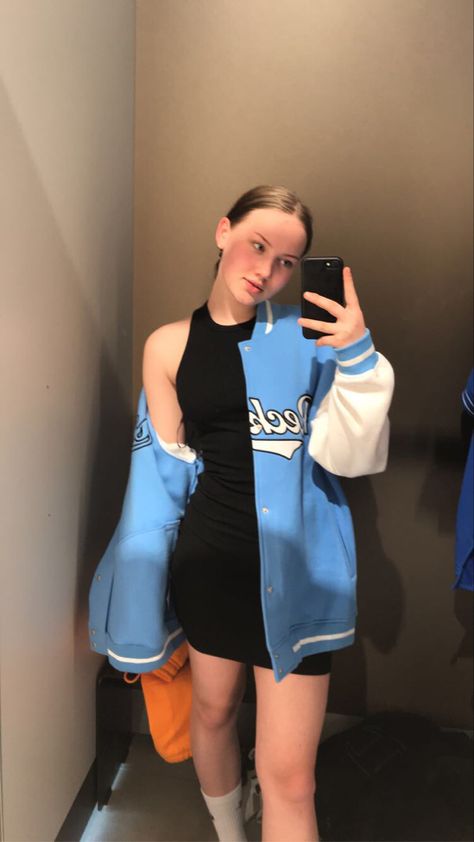 How To Style Varsity Jacket Girl, Dress With Varsity Jacket, Varsity Jacket With Dress, Blue Varsity Jacket Outfit, Varsity Jacket Dress, Mirror Selfie Black, Blue Varsity Jacket, Varsity Jacket Outfit, Japan Outfits