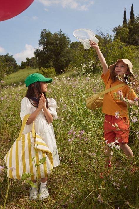 Kidswear Editorial Fashion Photography, Kids Playing Outside, Children's Clothing Brand, Uk Summer, Spring Kids, Spring Family, Outdoor Photoshoot, Fall Birthday, Childrens Photography