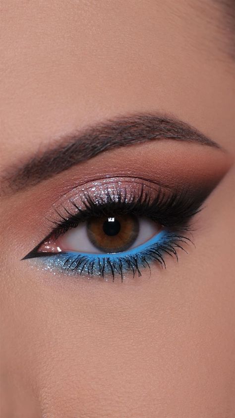 Sky Blue Eyeshadow Looks, Make Up For Hooded Eyes Over 40, Royal Blue Prom Makeup For Brown Eyes, Eye Shadow For Blue Eyes Blonde Hair, Makeup Blue Eyes Red Hair, Indian Glam Makeup, Make Up For New Years, Eye Shadow Looks For Blue Eyes, Makeup Look Ideas Creative