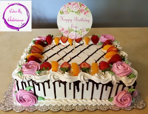 Beautiful rectangular birthday cake with roses and fruit Cake Designs Birthday Rectangle, Rectangular Birthday Cake Ideas, Rectangle Cake With Fruit, Rectangle Cake With Strawberries, Rectangular Birthday Cake, Rectangular Cake Decoration Ideas, Strawberry Cake Decorations Square, Strawberry Cake Decorations, Square Birthday Cake