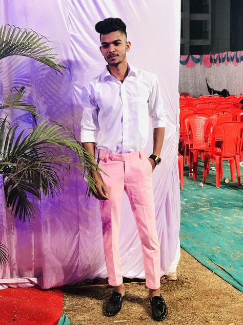 Formal dress man Light Pink Pants Outfit, Pink Pants Outfit, Light Pink Pants, Pink Pant, Dress Man, Formal Dresses For Men, Pin Search, Bad Boy Aesthetic, White Shirt Men