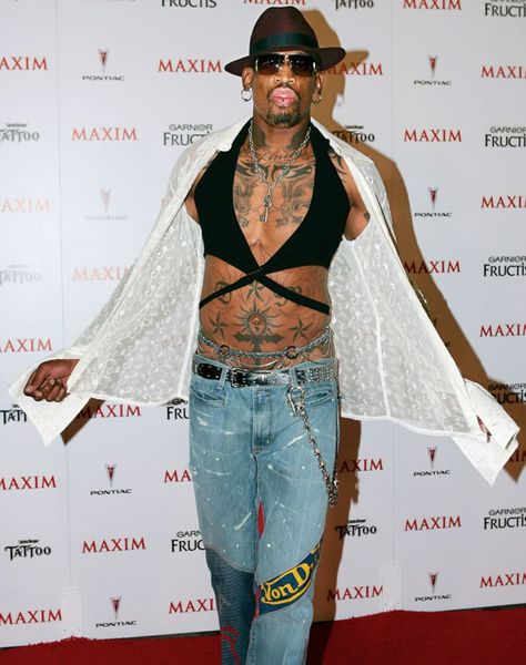 Dennis Rodman at His Finest | Sports Illustrated Dennis Rodman Outfit, Denis Rodman, Afro Punk Fashion, Carmen Electra, 90s Hip Hop Fashion, Dennis Rodman, Outfit 90s, Mens Outfit Inspiration, Men Fashion Casual Outfits