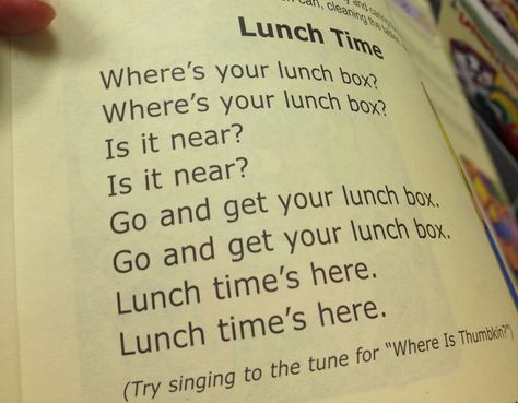 Lunch time,LC2: The older infant shows increased understanding of gestures and words. The children will know when it is lunch time and will be able to sit down for their food. This is a really catchy song that will make lunch time exciting for them Reminder Song, Transition Songs For Preschool, Where Is Thumbkin, Preschool Rules, Kindergarten Lunch, Transition Songs, Transition Activities, Preschool Lunch, Classroom Songs