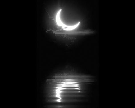 Moon Reflection On Water Drawing, Moon Reflection On Water Tattoo, Water Reflection Tattoo, Moon Reflection On Water, Ethereal Scenery, Outer Gods, Reflection Tattoo, Aesthetic Chill, Shadow Tattoo