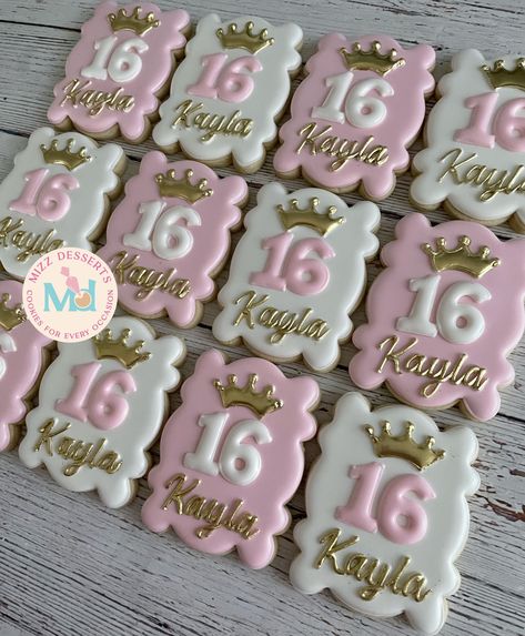 Cookies For Sweet 16 Party, Quinceanera Cookies Decorated, Sweet 16 Cookies Decorated, Sweet 16 Party Decorations Ideas, Sweet 16 Party Ideas At Home, Sweet 16 Birthday Cookies, Quinceanera Cookies, 16 Birthday Cookies, Sweet 16 Decorations Ideas