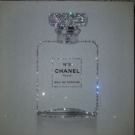 Diamond Canvas Painting, Crystal Painting Ideas, Diamond Painting Canvas, Odyssey Art, Glitter Home Decor, Crystal Painting, Glitter Painting, Perfume Chanel, Diamond Canvas